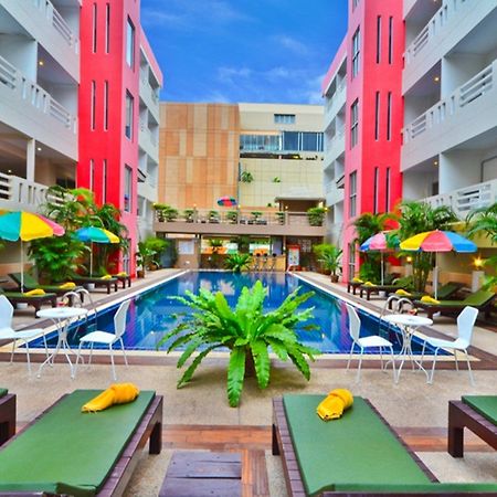 Eastiny Place Hotel Pattaya Extérieur photo