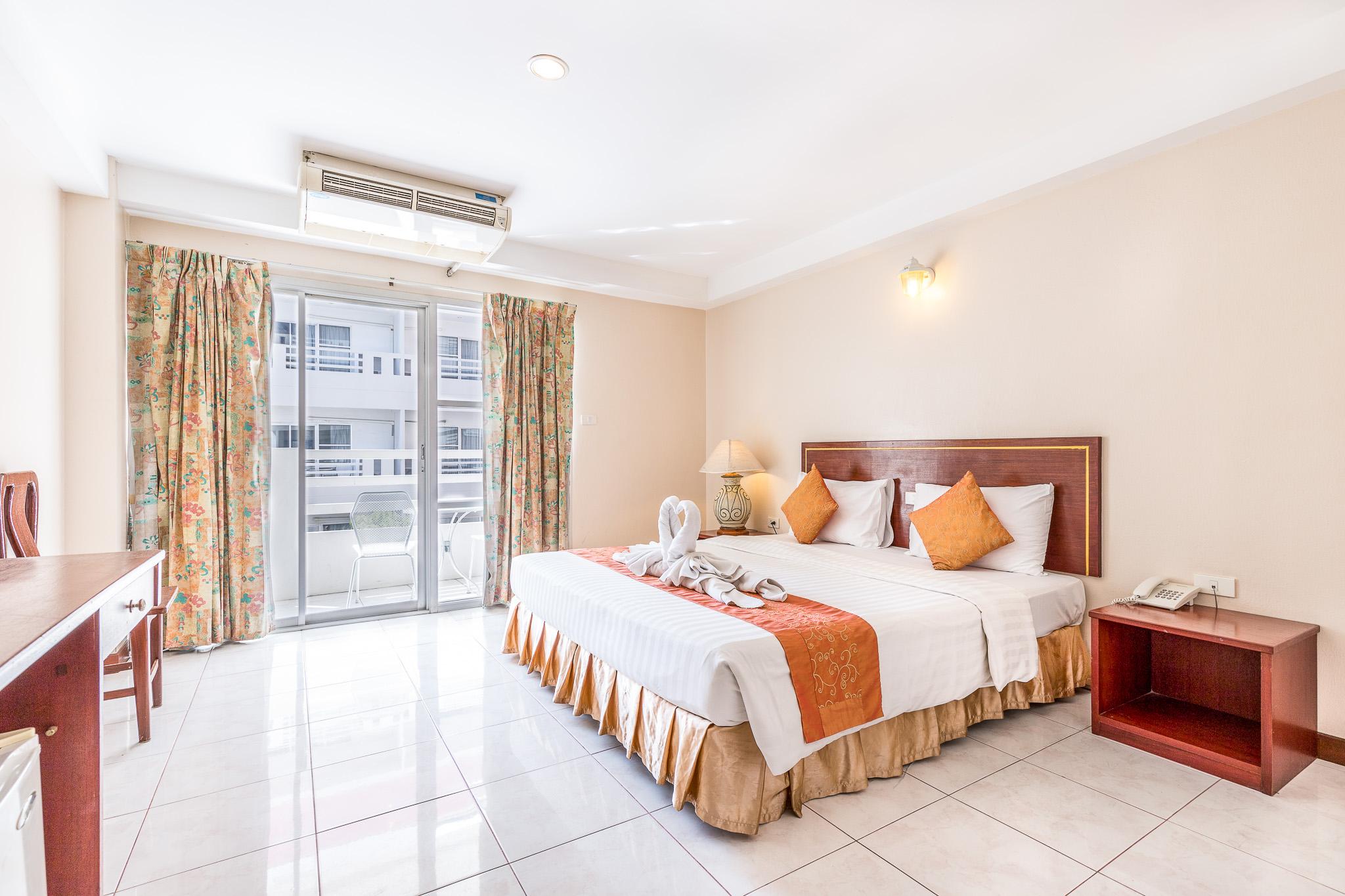 Eastiny Place Hotel Pattaya Extérieur photo
