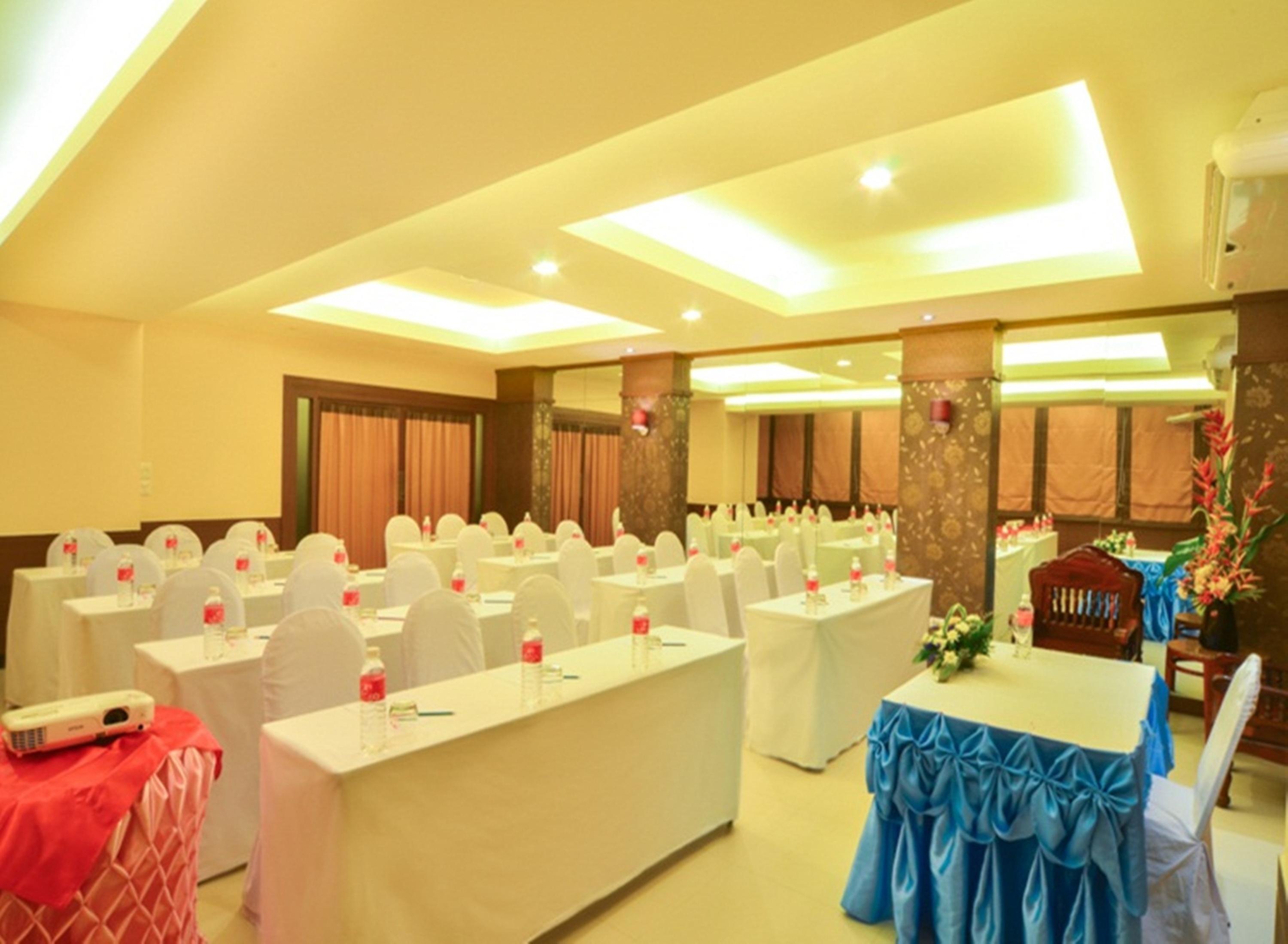 Eastiny Place Hotel Pattaya Extérieur photo