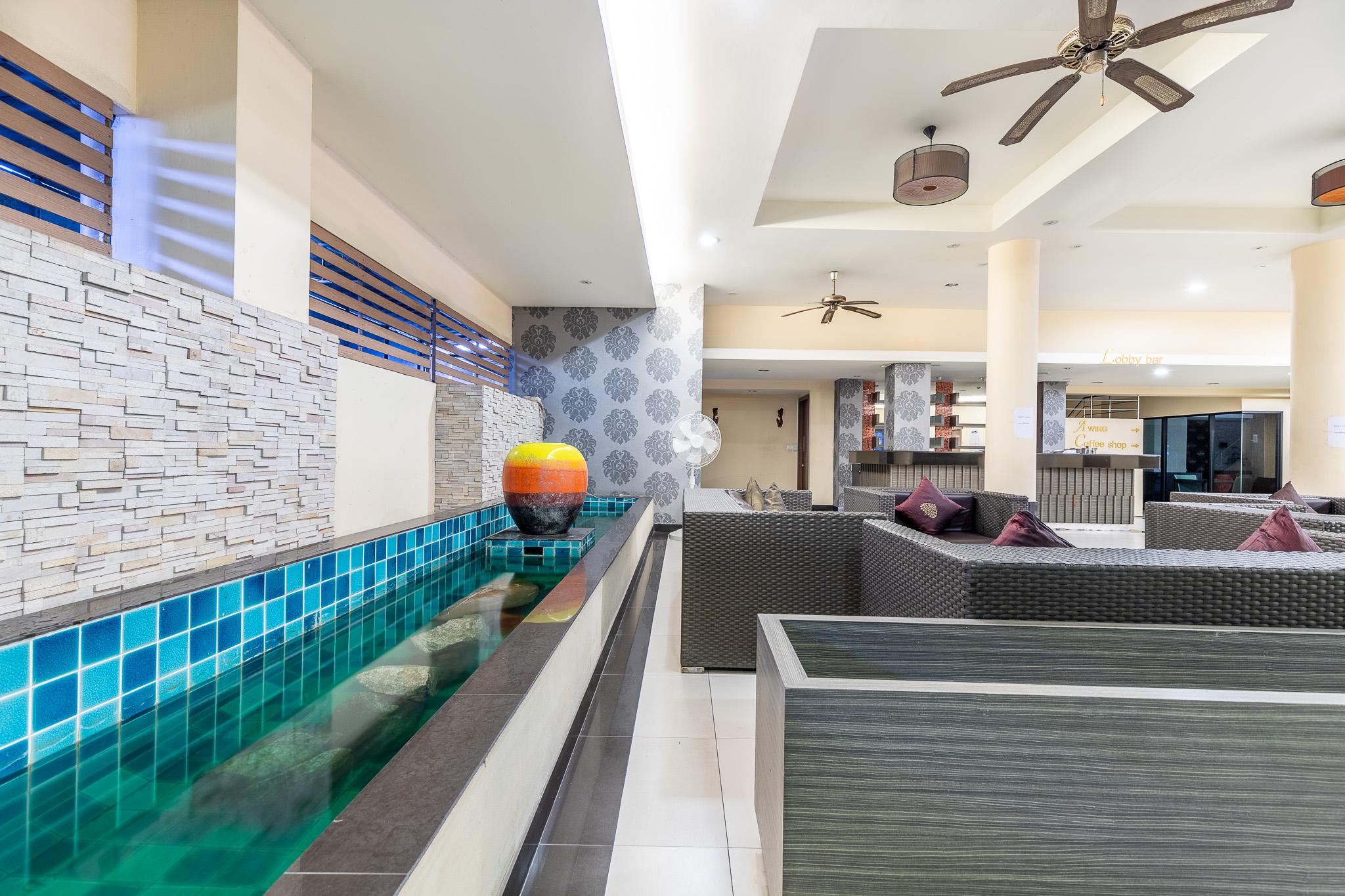 Eastiny Place Hotel Pattaya Extérieur photo