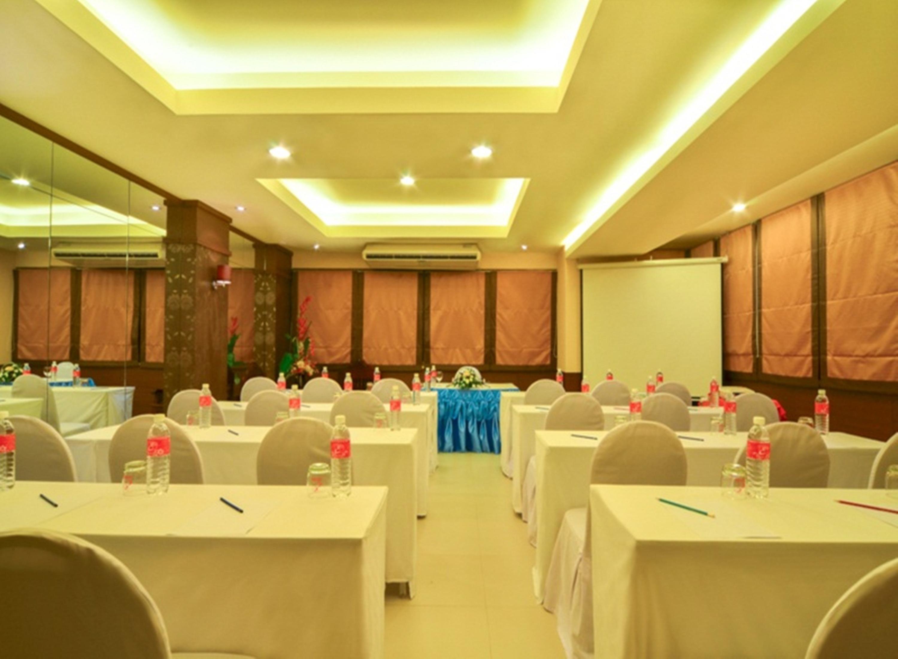 Eastiny Place Hotel Pattaya Extérieur photo