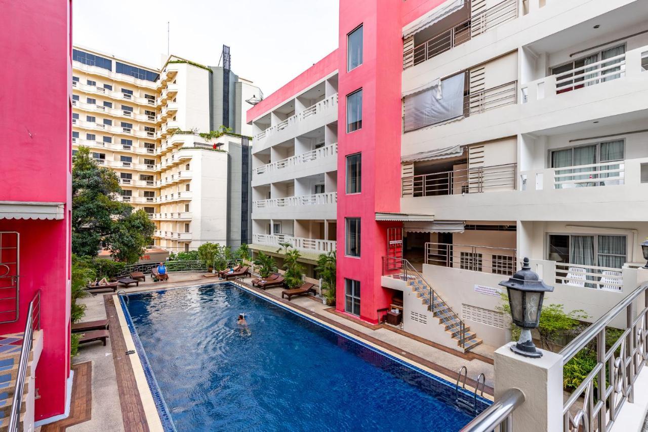 Eastiny Place Hotel Pattaya Extérieur photo